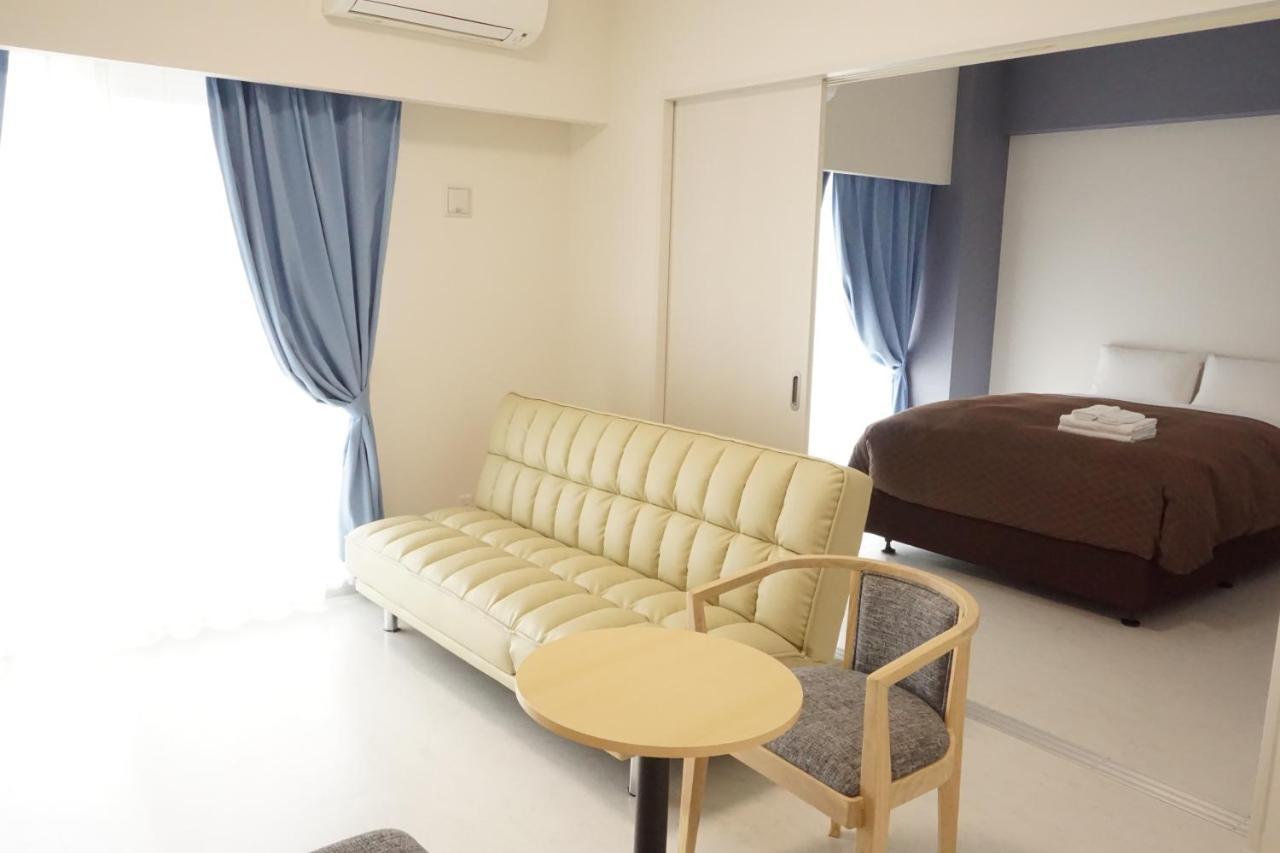 Mr.Kinjo Inn Children Medical Care Center Haebaru Buitenkant foto